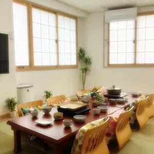 https://stay2-osaka.hotels-osaka.net